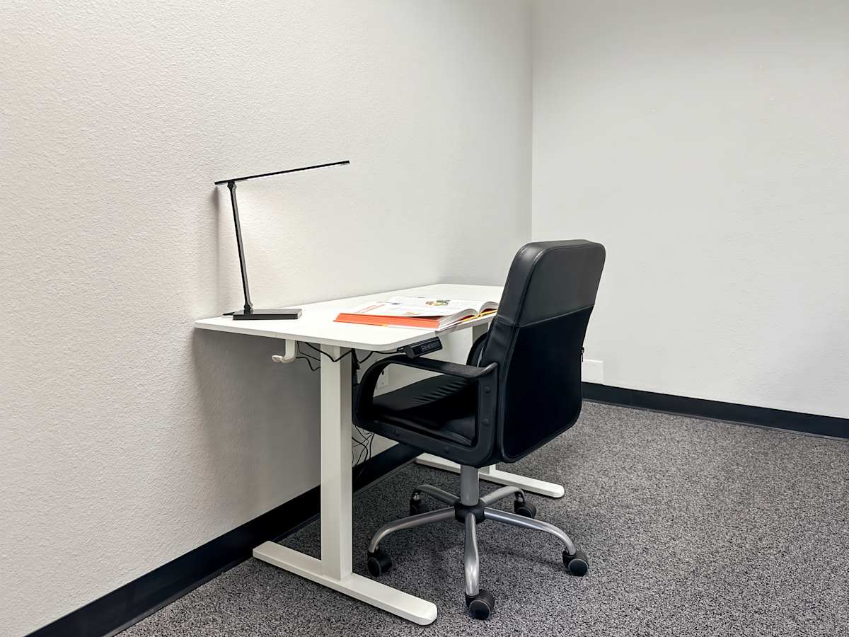 6760 Corporate Dr photo 5
