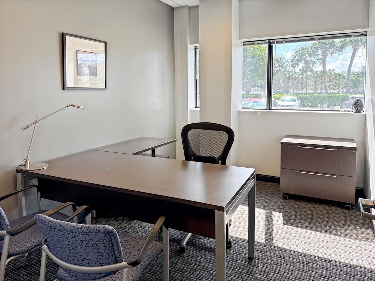 The Arbors Office Park photo 7