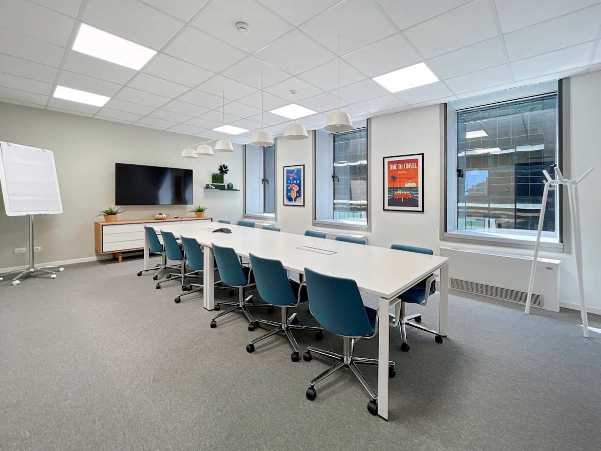 Regus - Napoli, Centro Direzionale photo 9