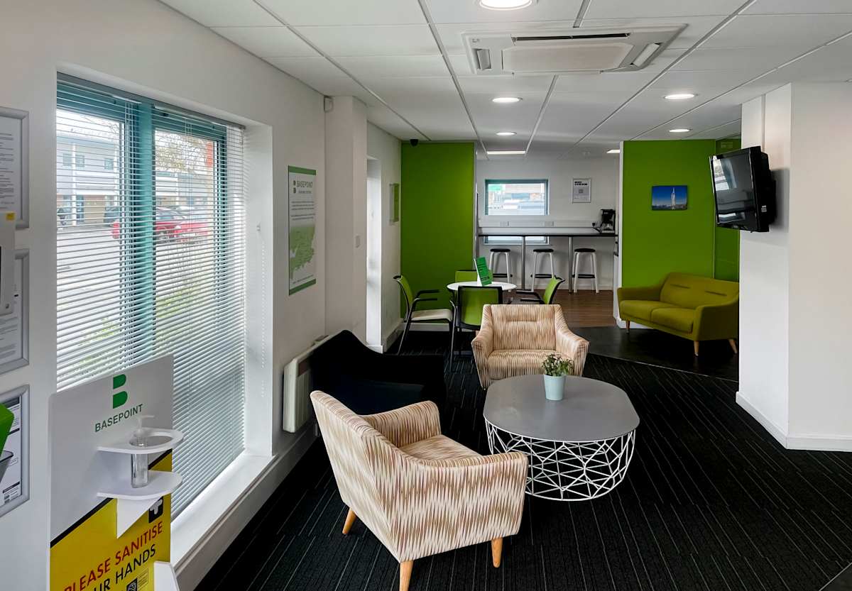 Regus - Havant, Harts Farm Way photo 7