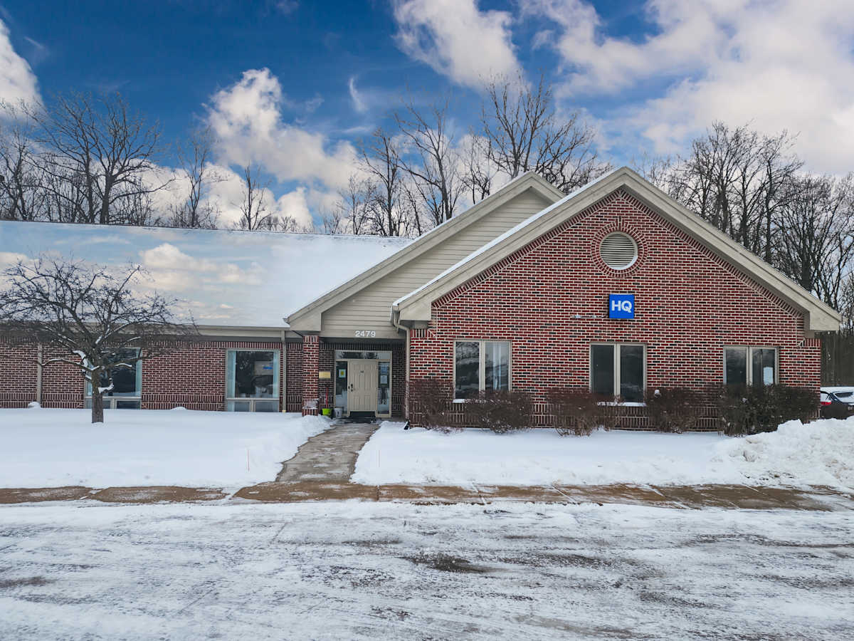 2479 Woodlake Circle