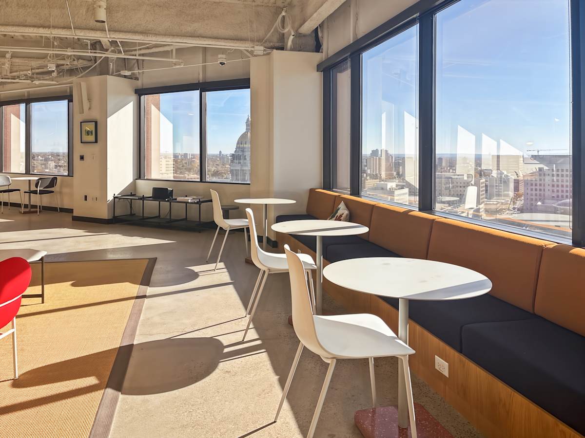 Spaces - Denver - 1560 Broadway photo 12