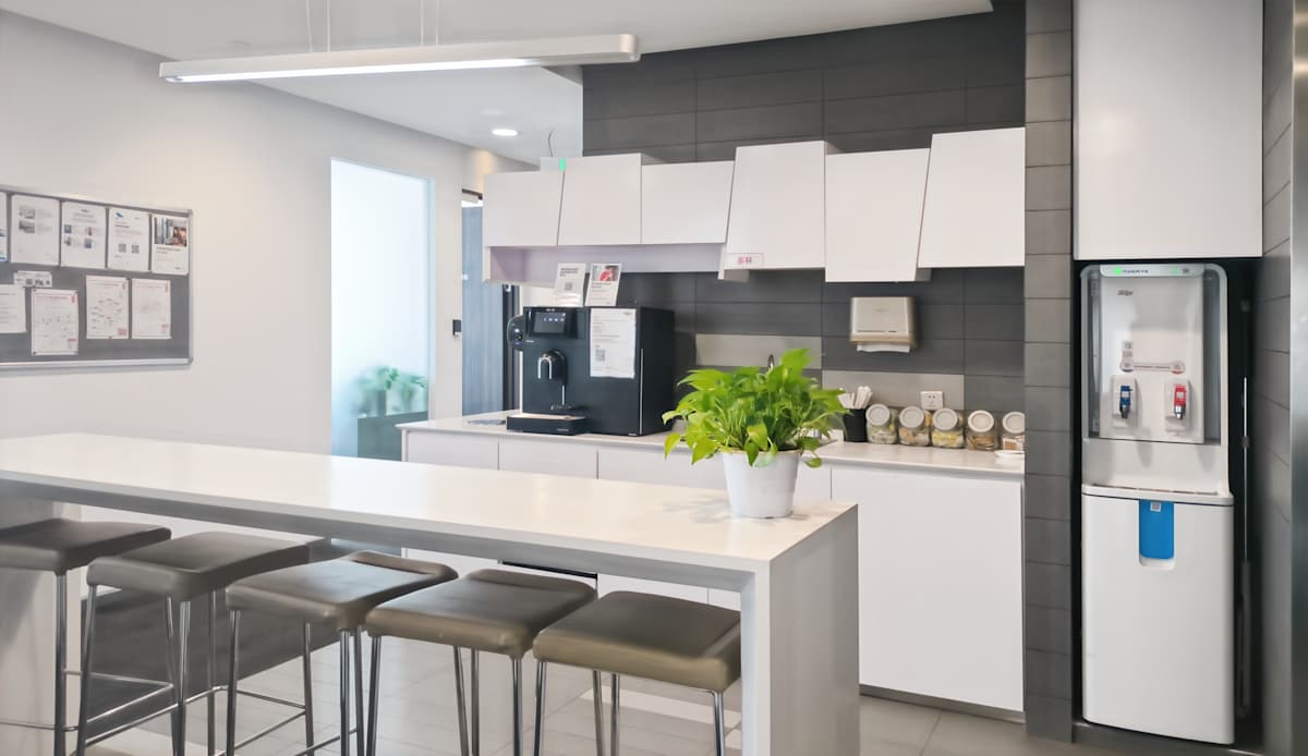 Regus - Huayuan International Centre photo 12
