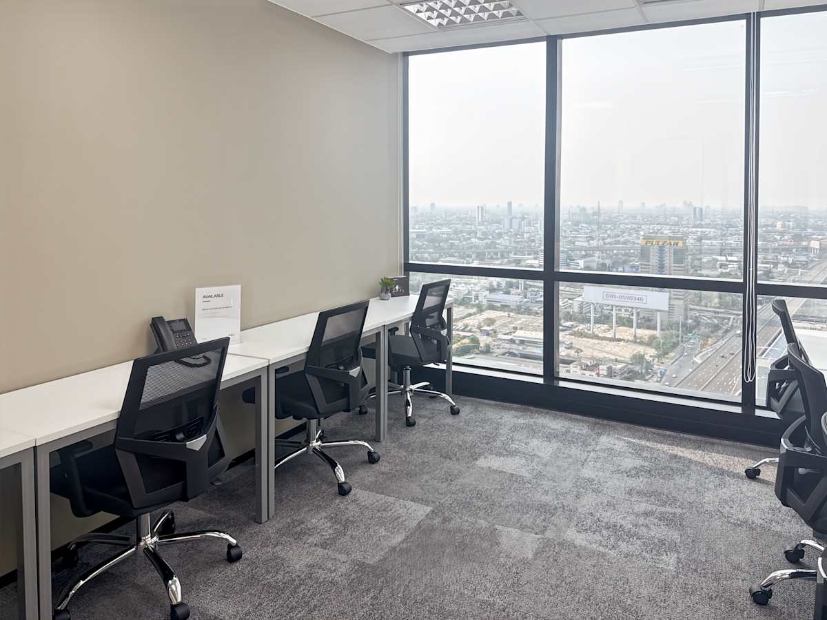 Shinawatra Tower 3 photo 7