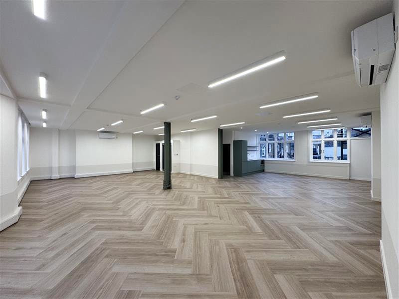 36-38 Mortimer Street photo 2