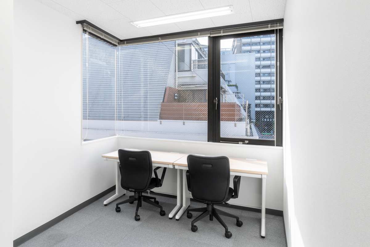 Regus - Shibuya Miyata Building photo 8