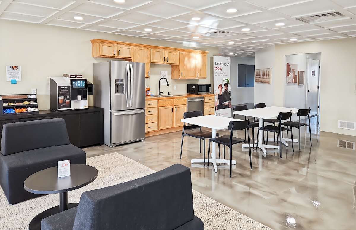 2563 Development Dr photo 10