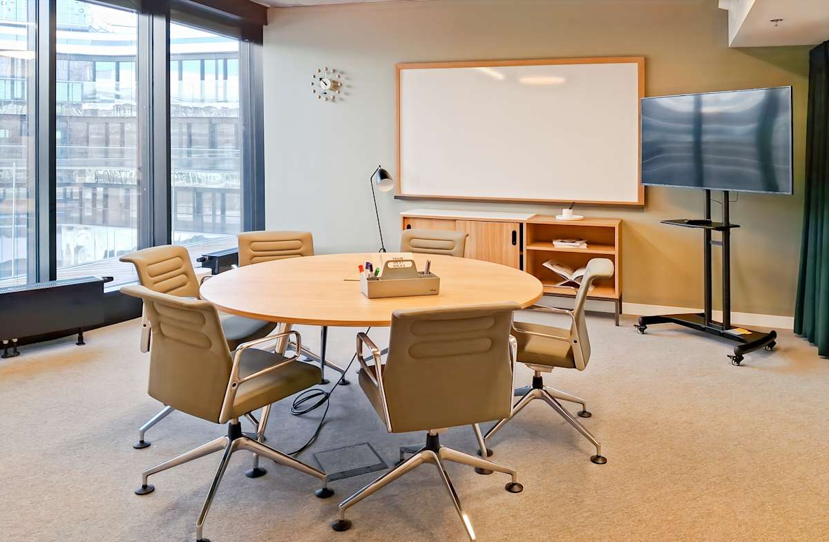Regus - Vienna, Julius-Tandler-Platz 3 photo 9