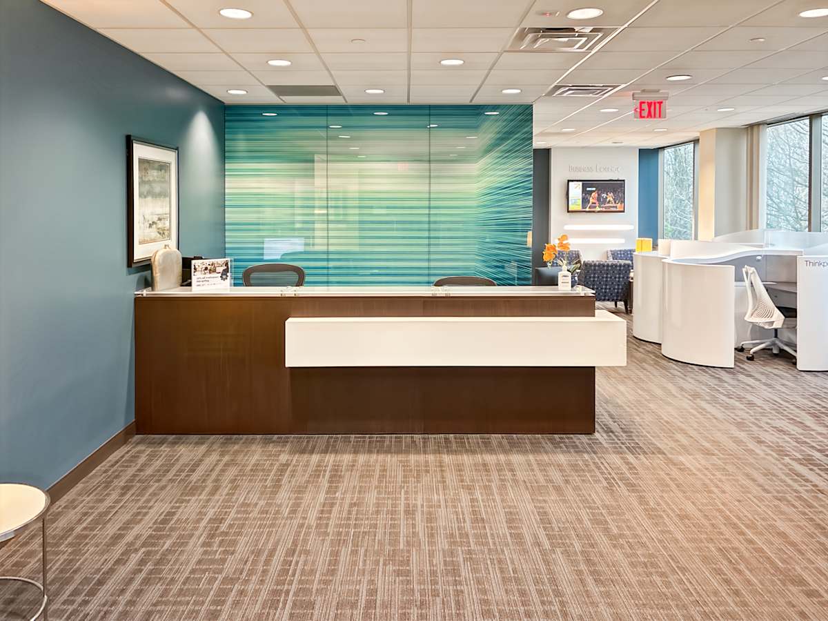 Eagleview Corporate Center photo 2