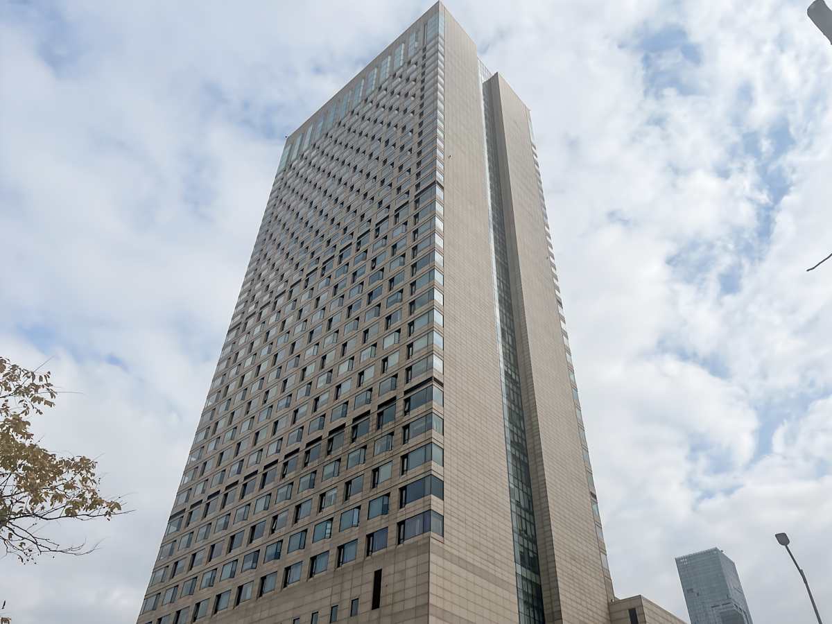 Junlai Square