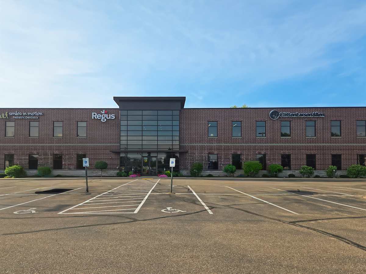 3402 Oakwood Mall Dr photo 1