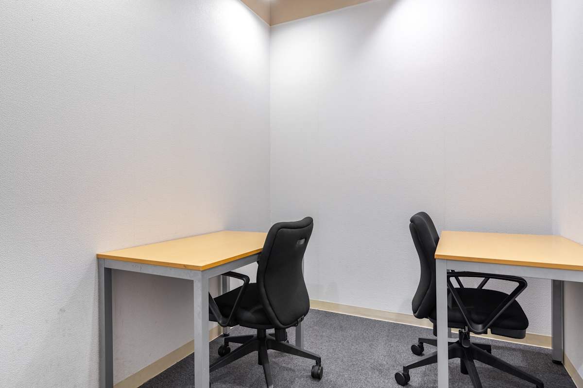 Regus - Toyo Building photo 4