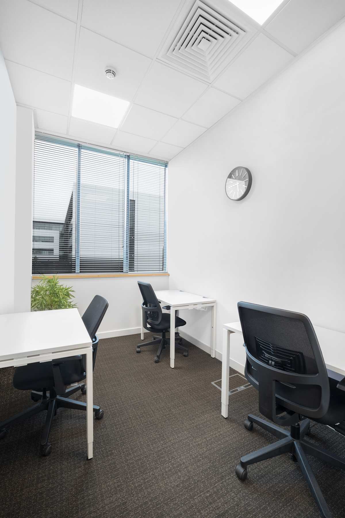 Regus - Maxim Business Park photo 8