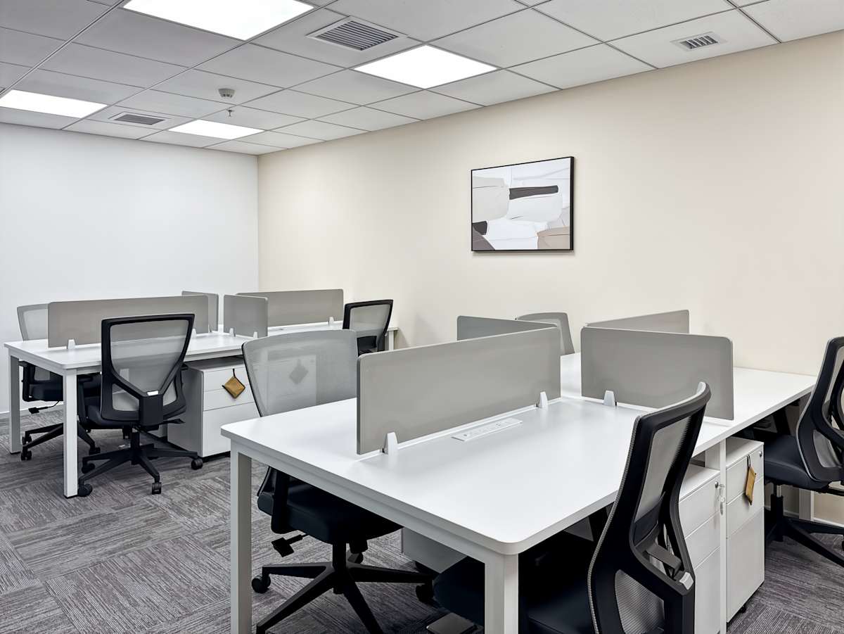 Data Building photo 9