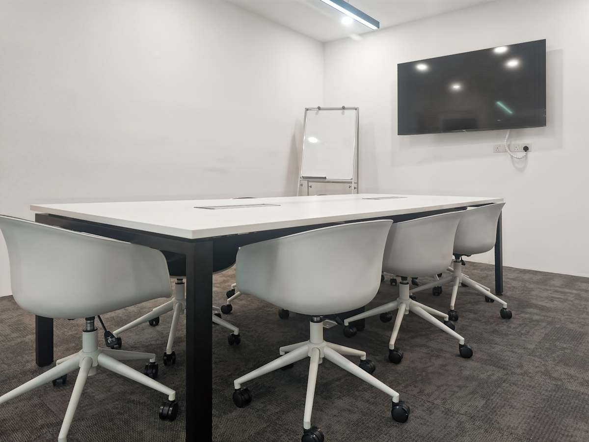 Regus - The Podium photo 9