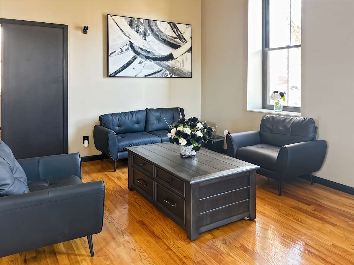 1031 Lami St photo 5