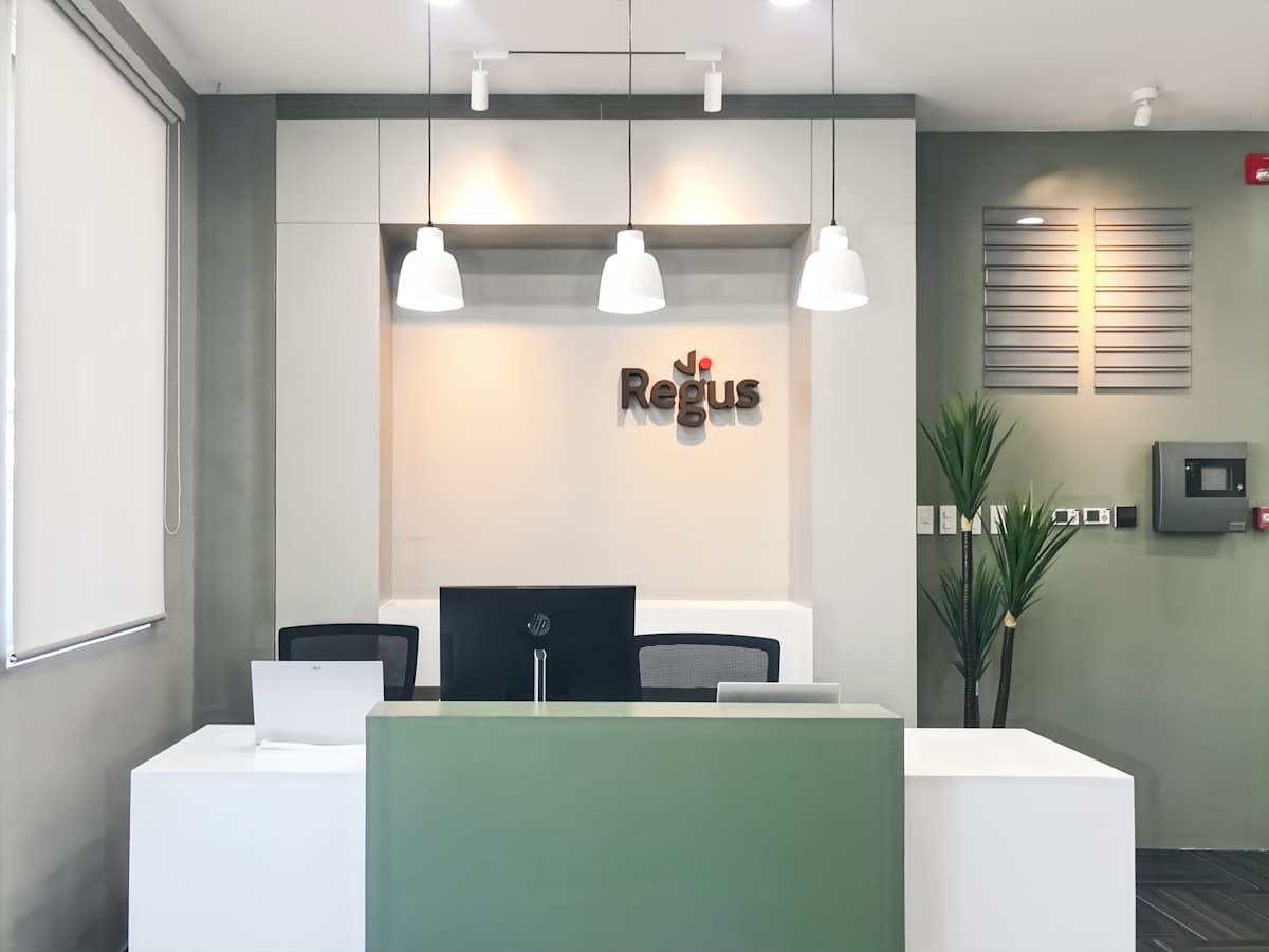 Regus - South Supermarket photo 2