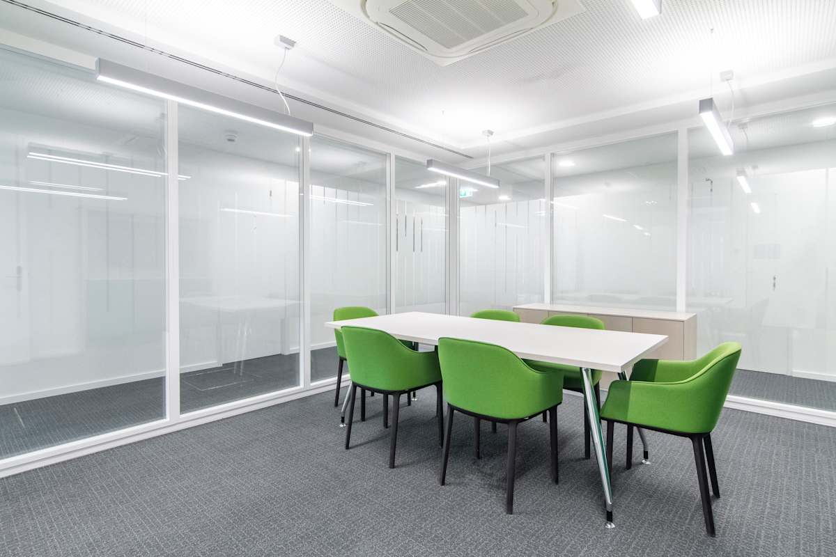 Regus Erfurt Hauptbahnhof photo 9