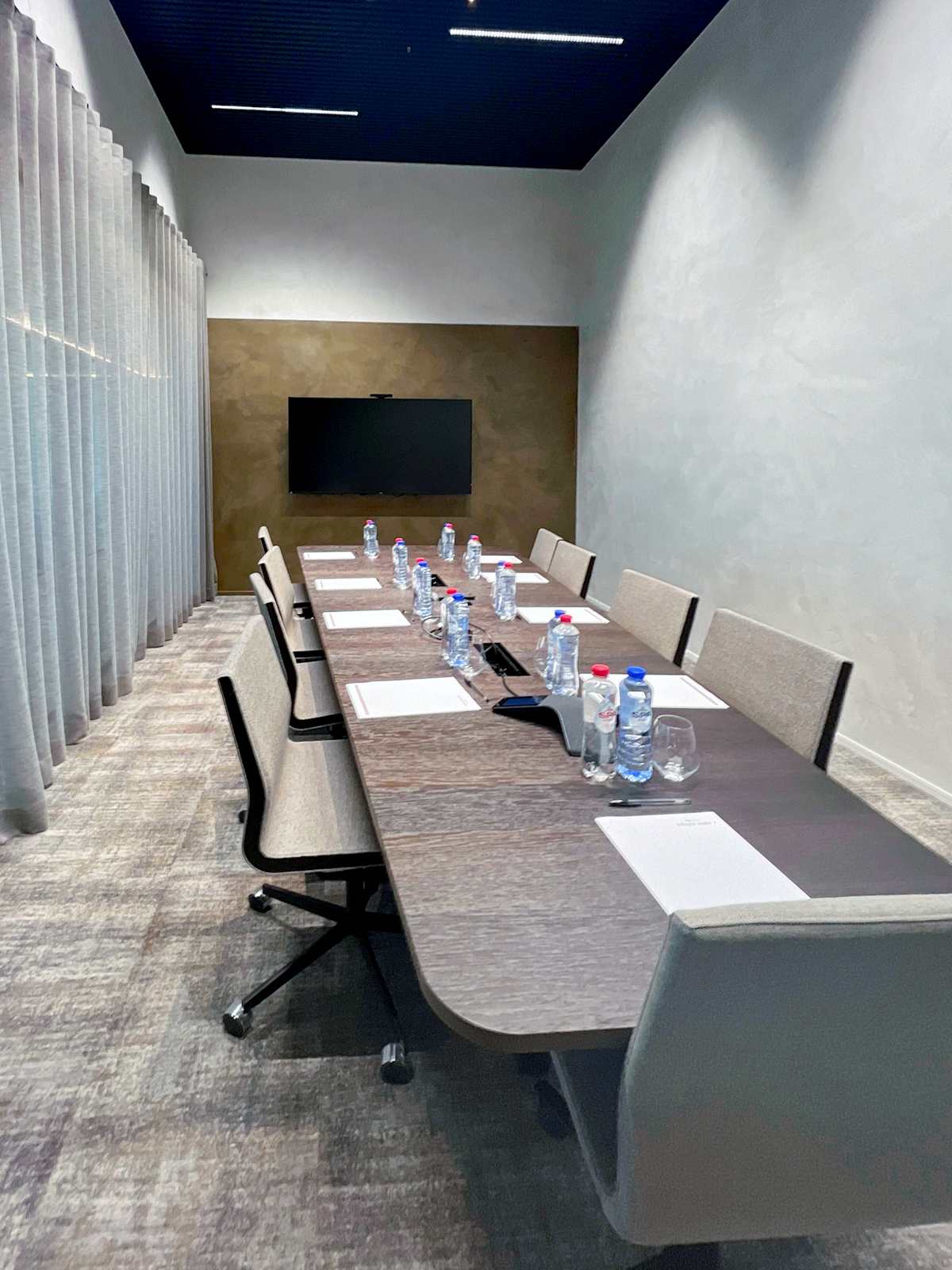 Onyx Building photo 3
