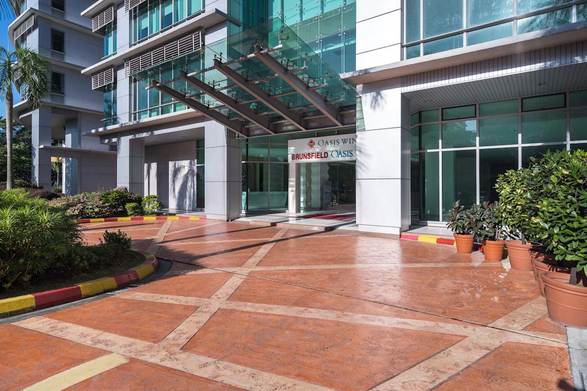 Brunsfield Oasis Tower photo 1