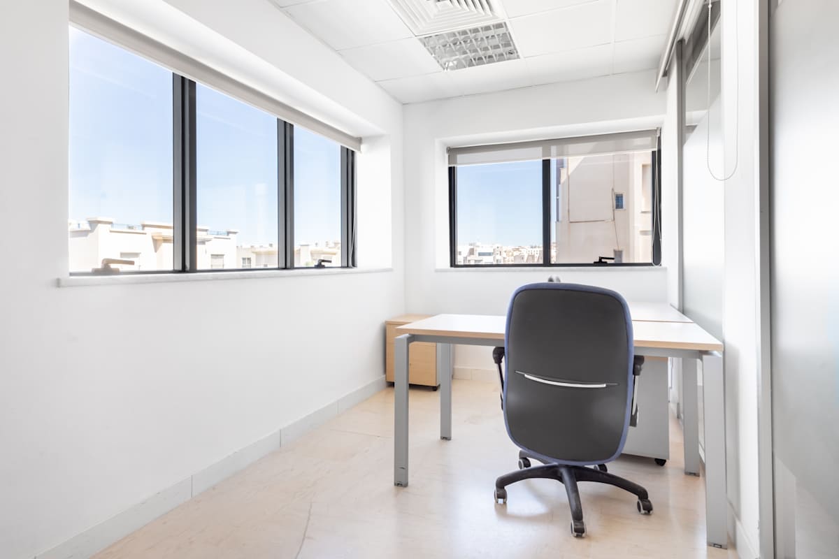 Regus - Berges du Lac 2 photo 9