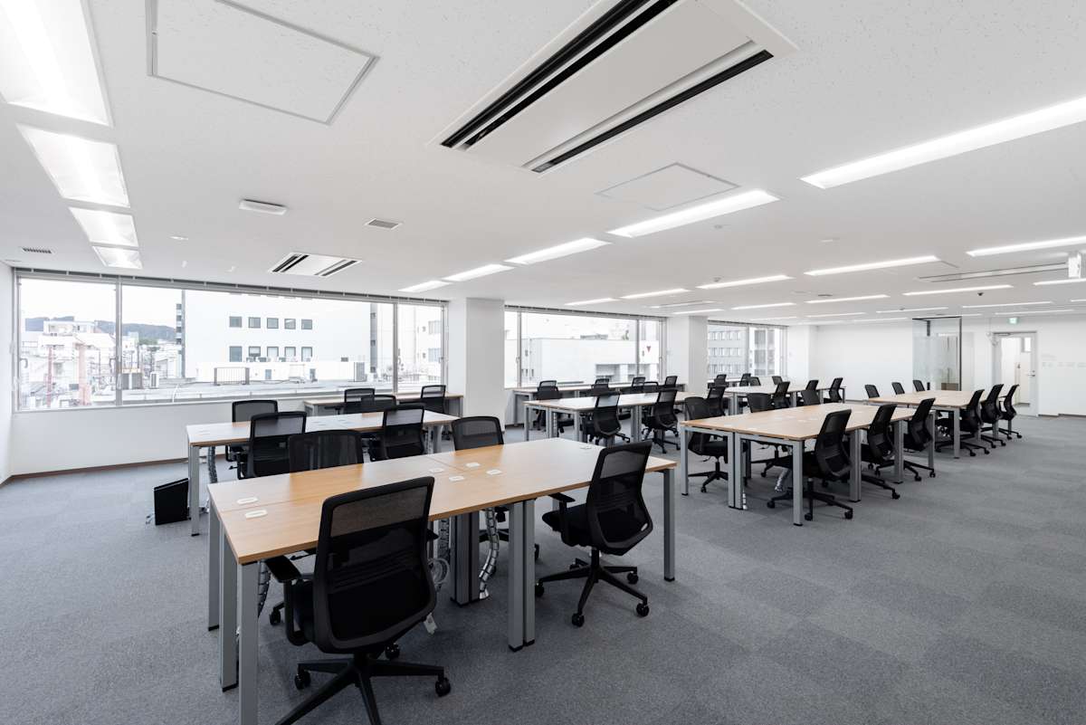 Regus - Himeji Station photo 10