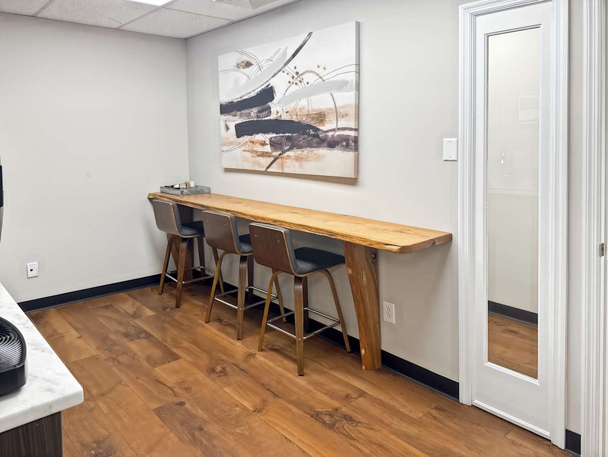 Ellisville Pointe photo 10