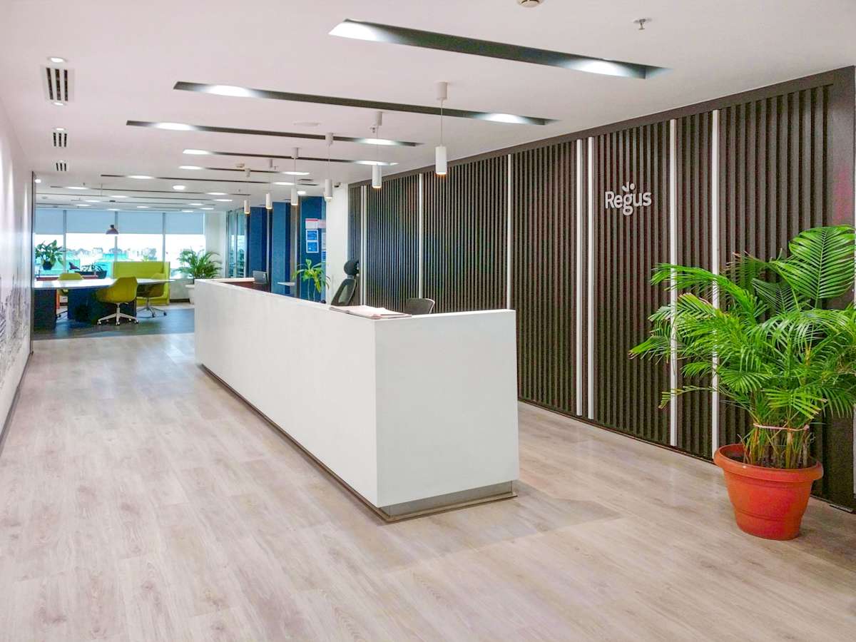 Unitech Cyber Park Tower B photo 2