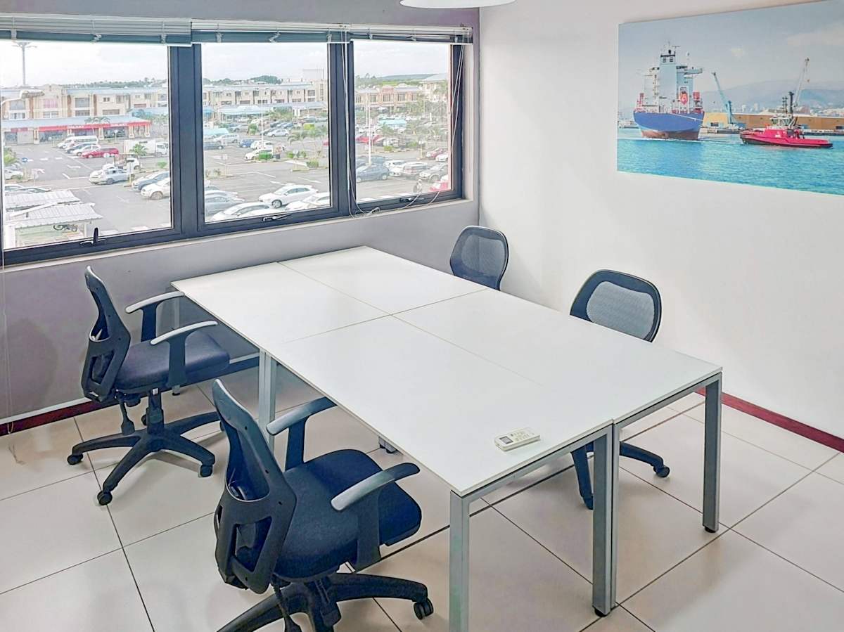 Regus - Grand Bay Central photo 4