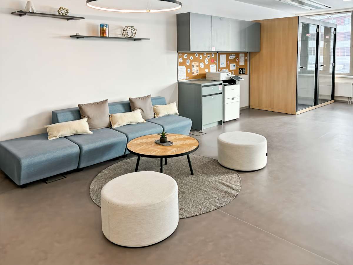 Cassovar Business Center