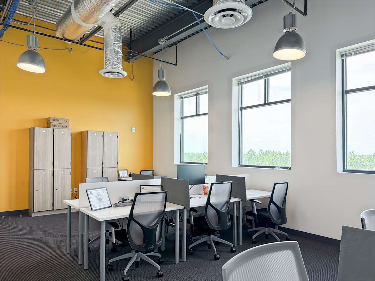 Regus - Windermere - 9100 Conroy Windermere Road photo 7