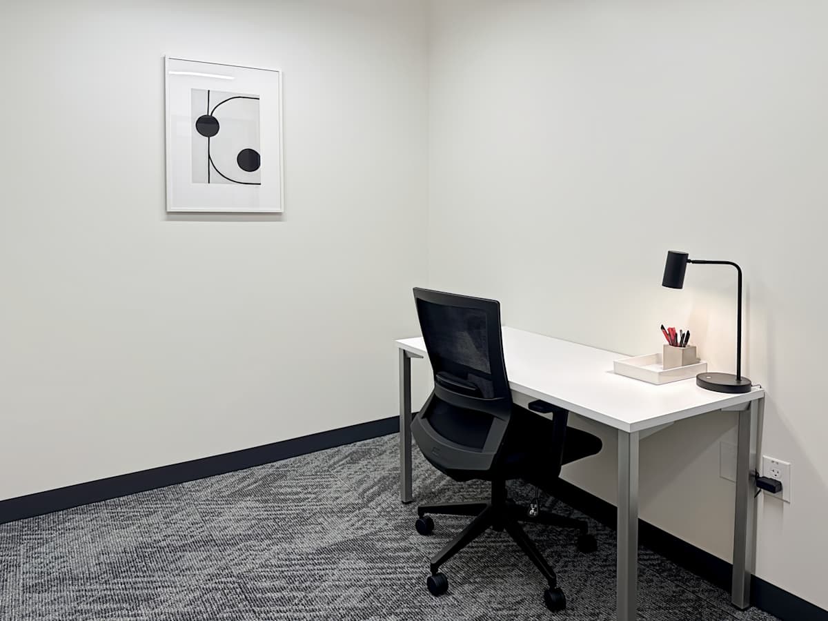 Regus - Columbus - 10 N High St photo 11