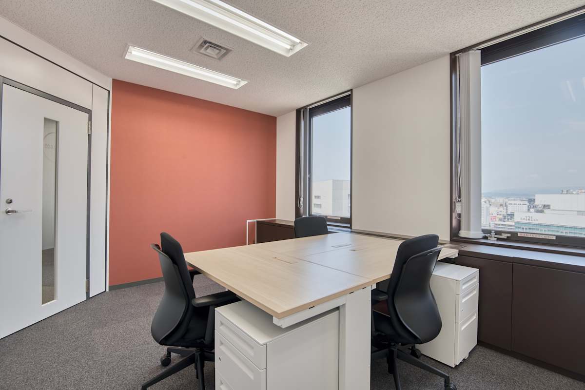Nishinihon Shinbun Building photo 11