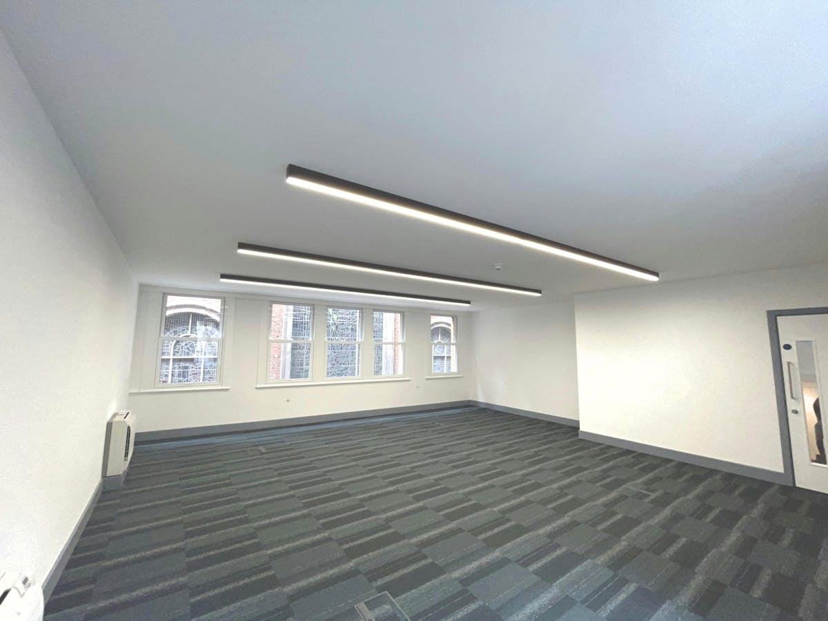 52 Bow Lane photo 5