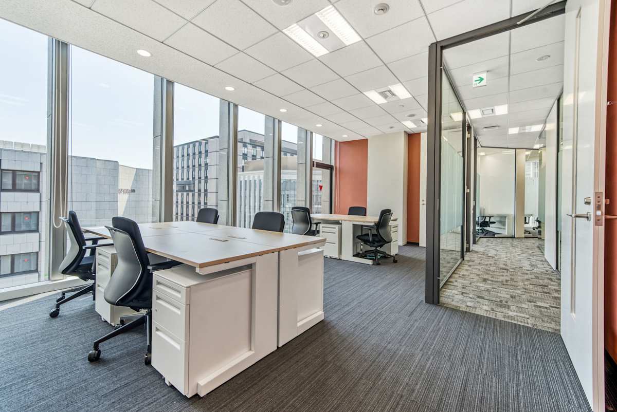 Regus - Urbannet Shijo Karasuma photo 4