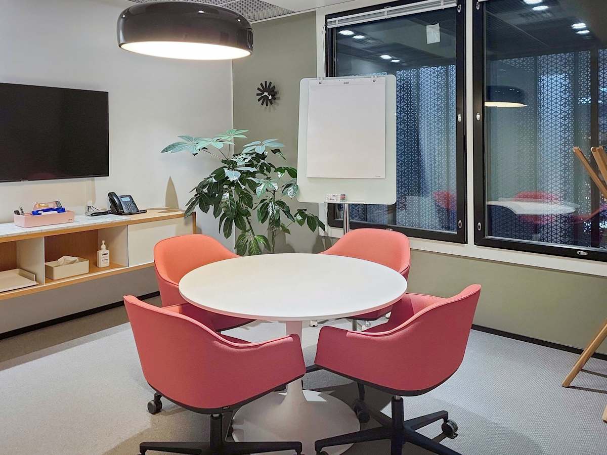 Spaces Workery West photo 3