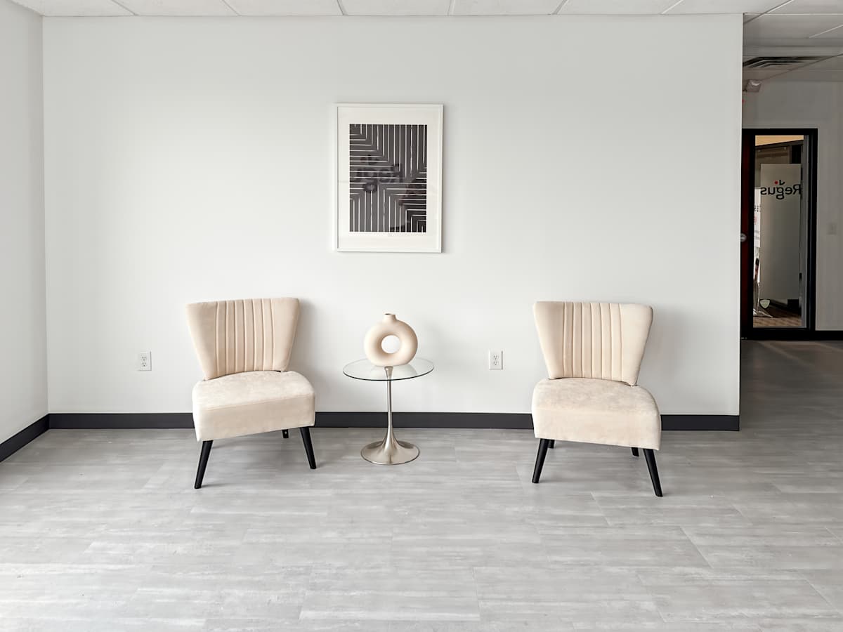Regus - Eagan Woods photo 2