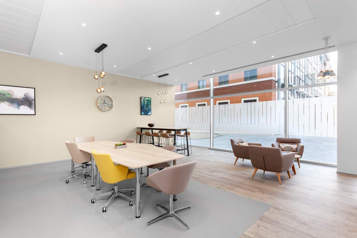 Davidson House, Forbury Square photo 9
