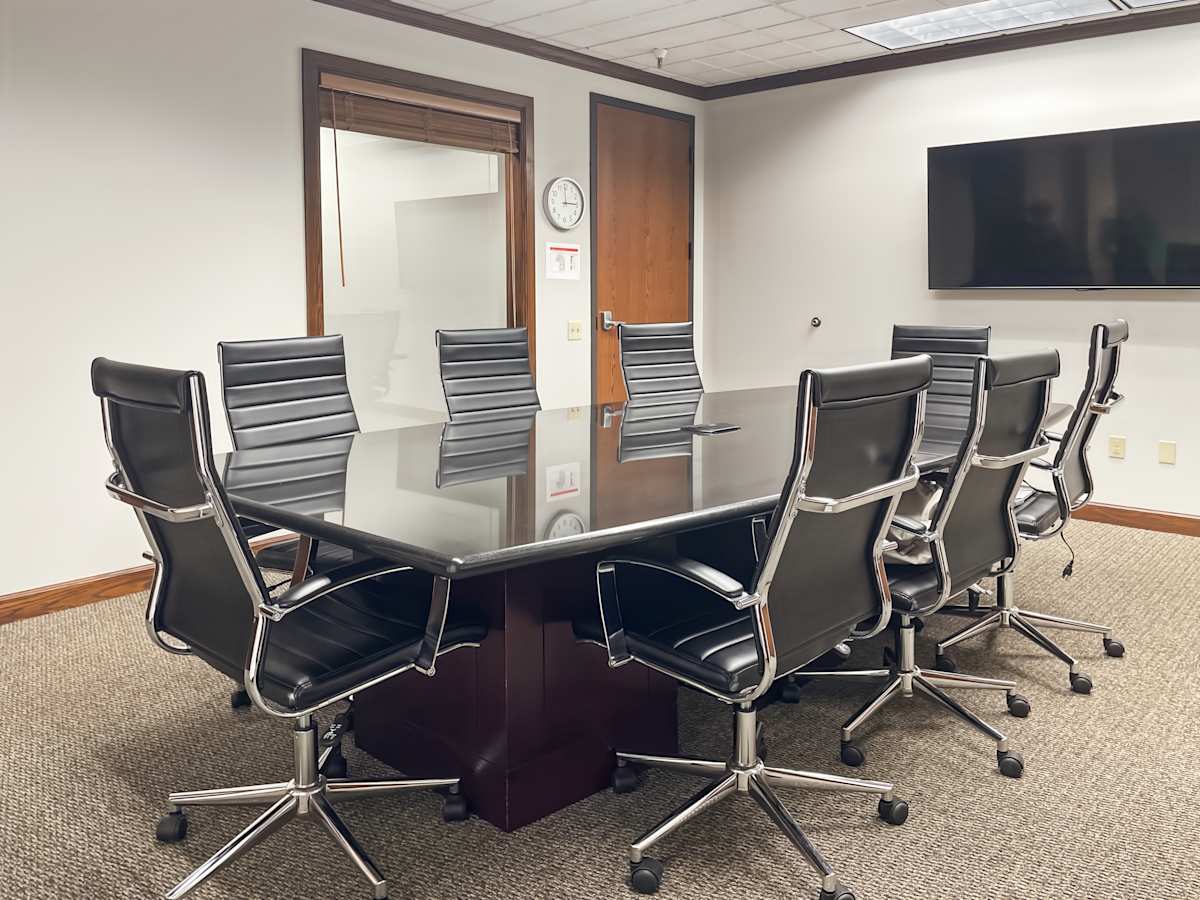 Regus - Tulsa, Sheridan Road photo 12