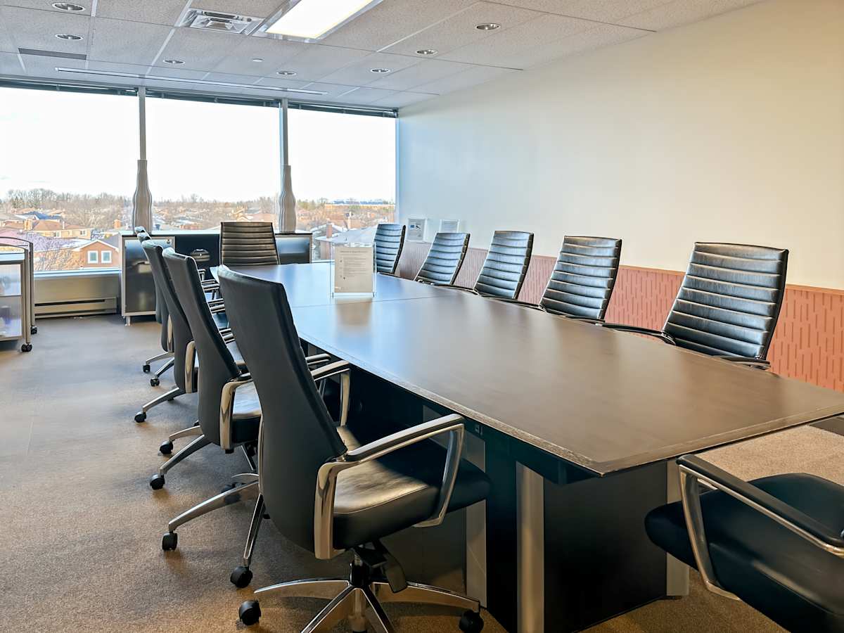 Regus - Brampton, 2 County Court Boulevard photo 11
