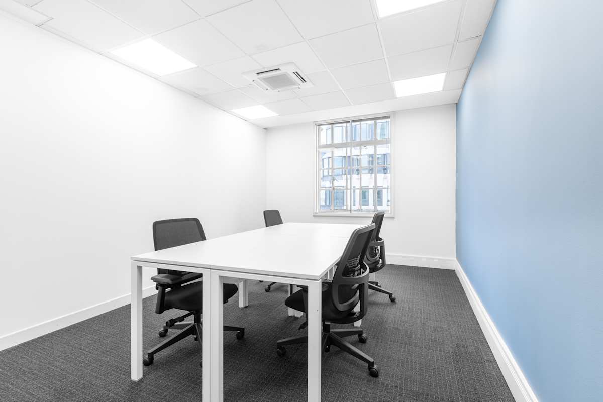 Regus - London, Golden Cross House photo 8