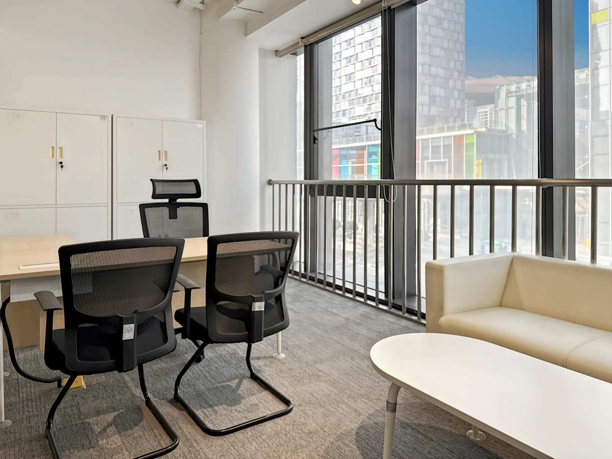 Regus - Xixian New Area Financial Port photo 2