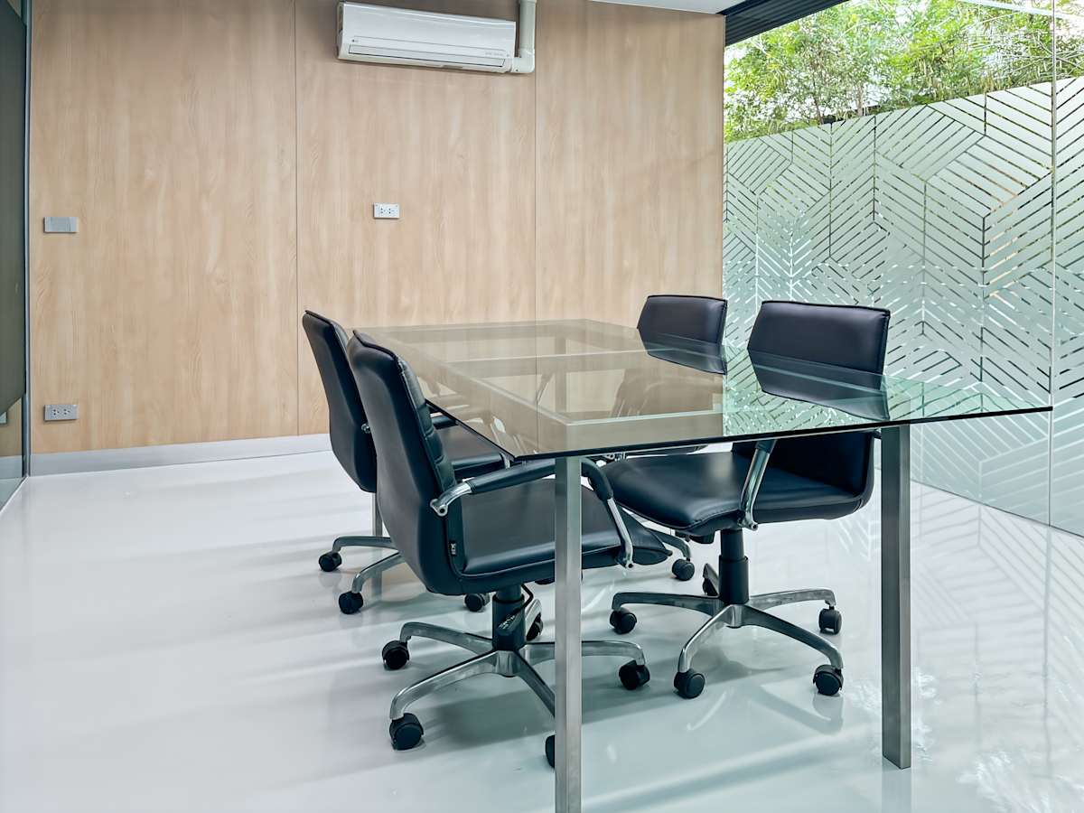 The OfficePlus photo 12