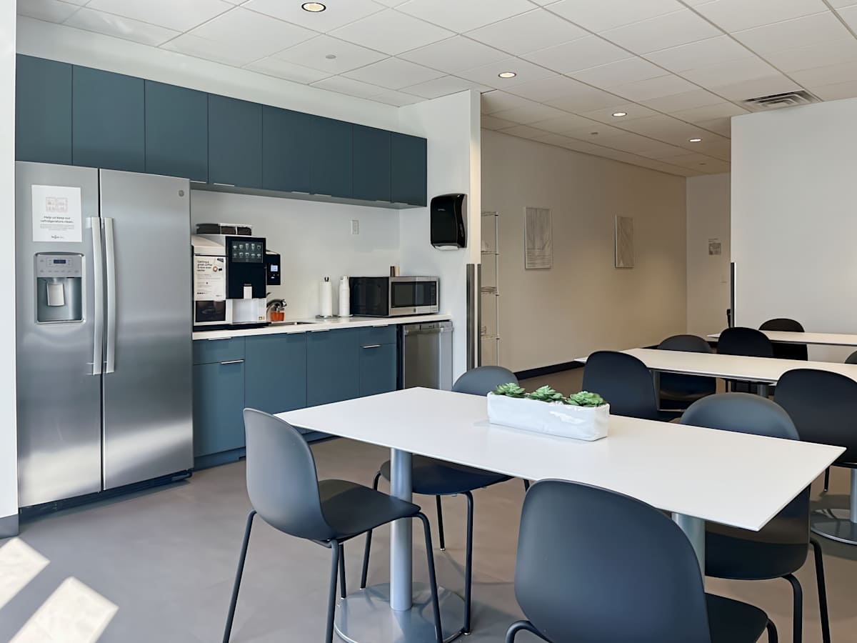 Regus - Englewood, 61 W Palisade Ave photo 7