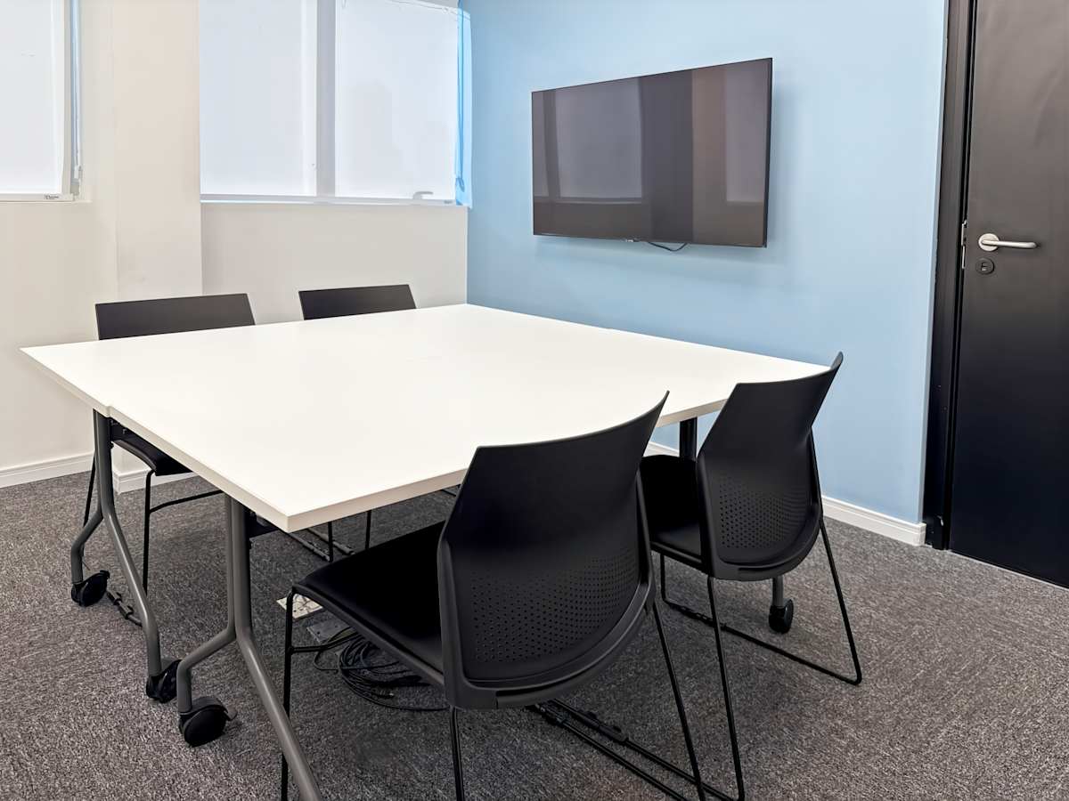 Regus - 8 de Abril photo 4