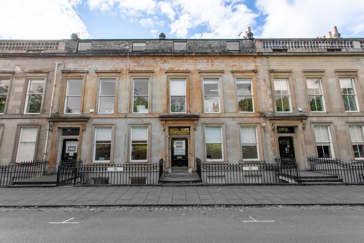 20-23 Woodside Place photo 1