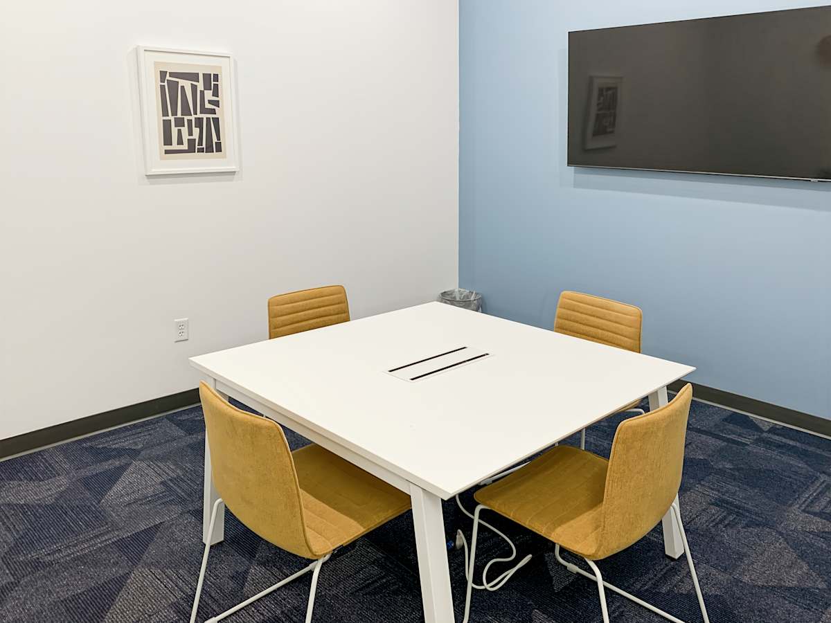Regus - Phoenix, 6044 S 16th St photo 12