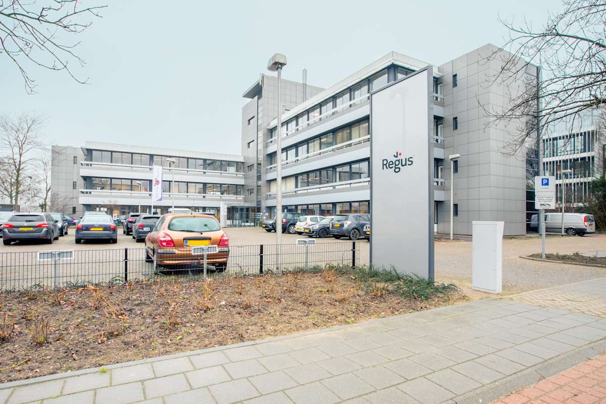 Regus - Tiel, Laan van Westroijen