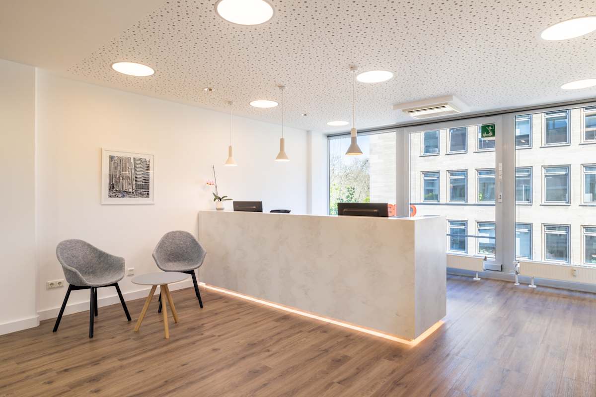 Regus - Dusseldorf, Koenigsallee photo 2