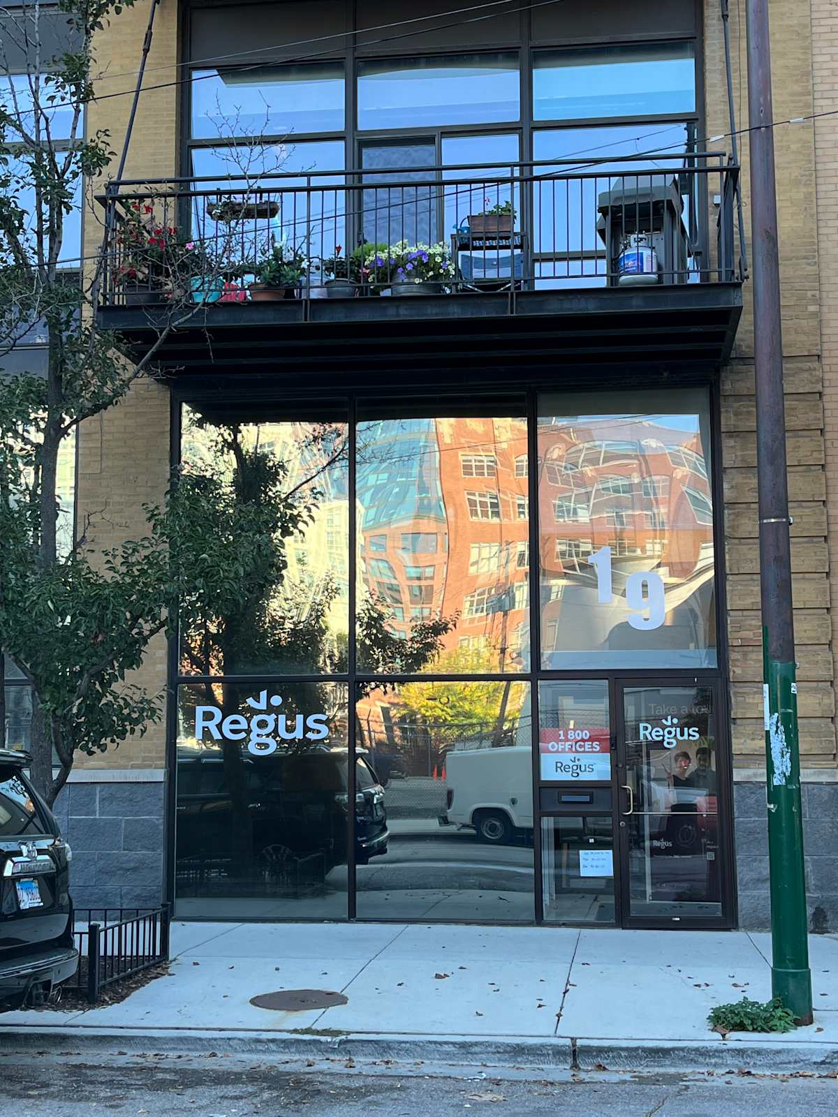 19 N Green St photo 11